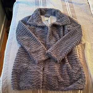 Women’s Size Medium Patagonia Palage Faux Fur Jacket Gray